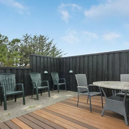 Holiday home Nienke - 700m From The Sea By Interhome Lokken